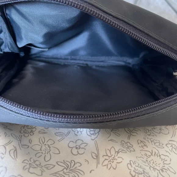 Mary Kay bag - Picture 5 of 5